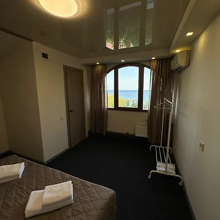 Medea Hotel
