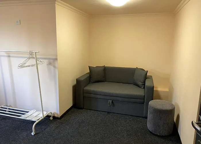 Medea Готель *